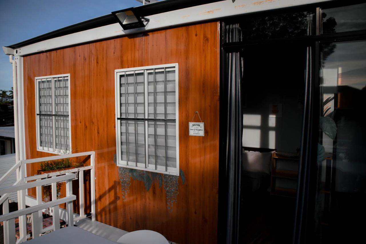 Olive Hostel Roxas City Exterior photo