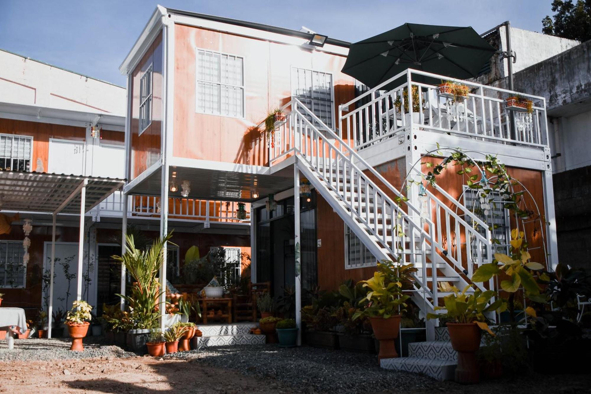 Olive Hostel Roxas City Exterior photo