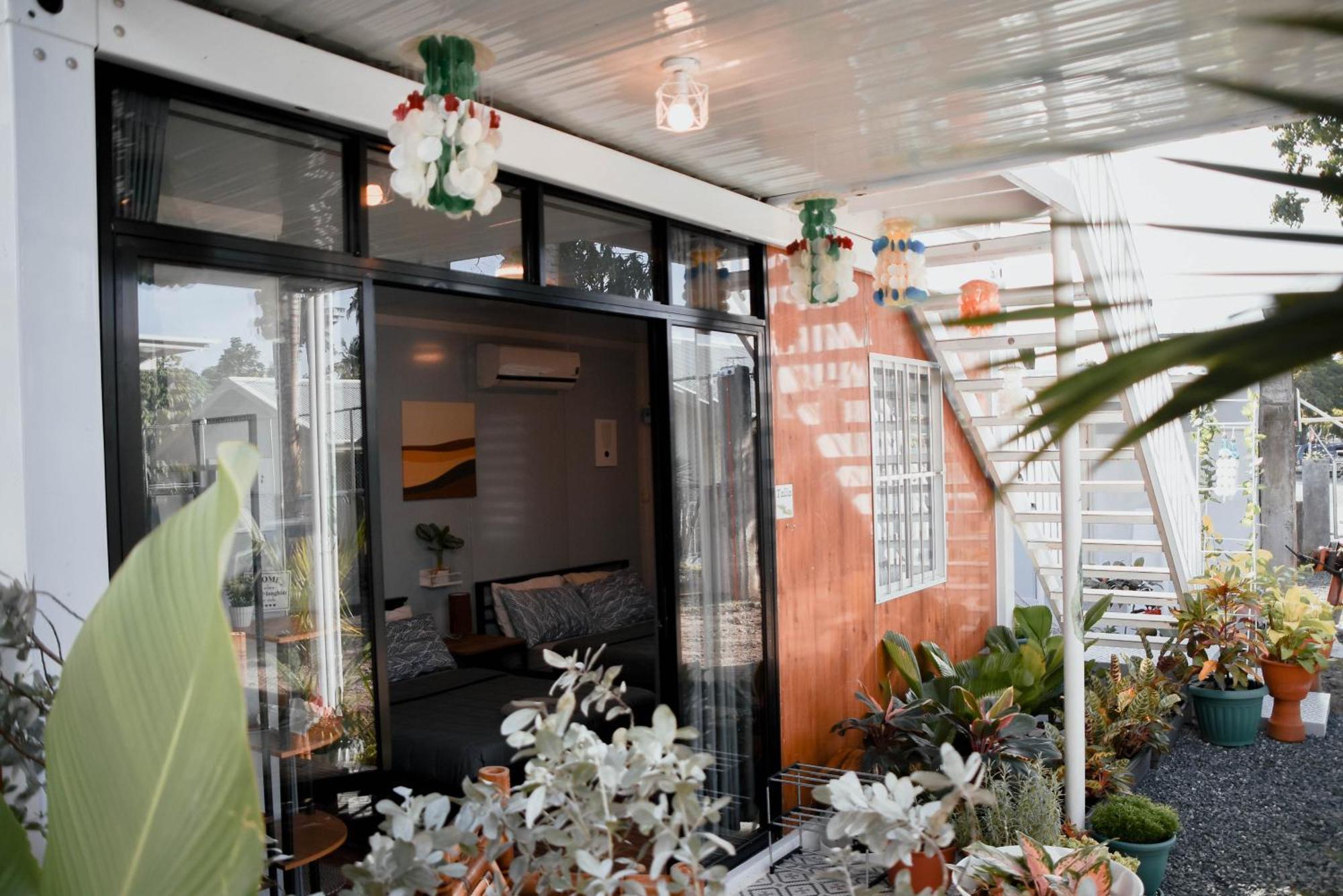 Olive Hostel Roxas City Exterior photo