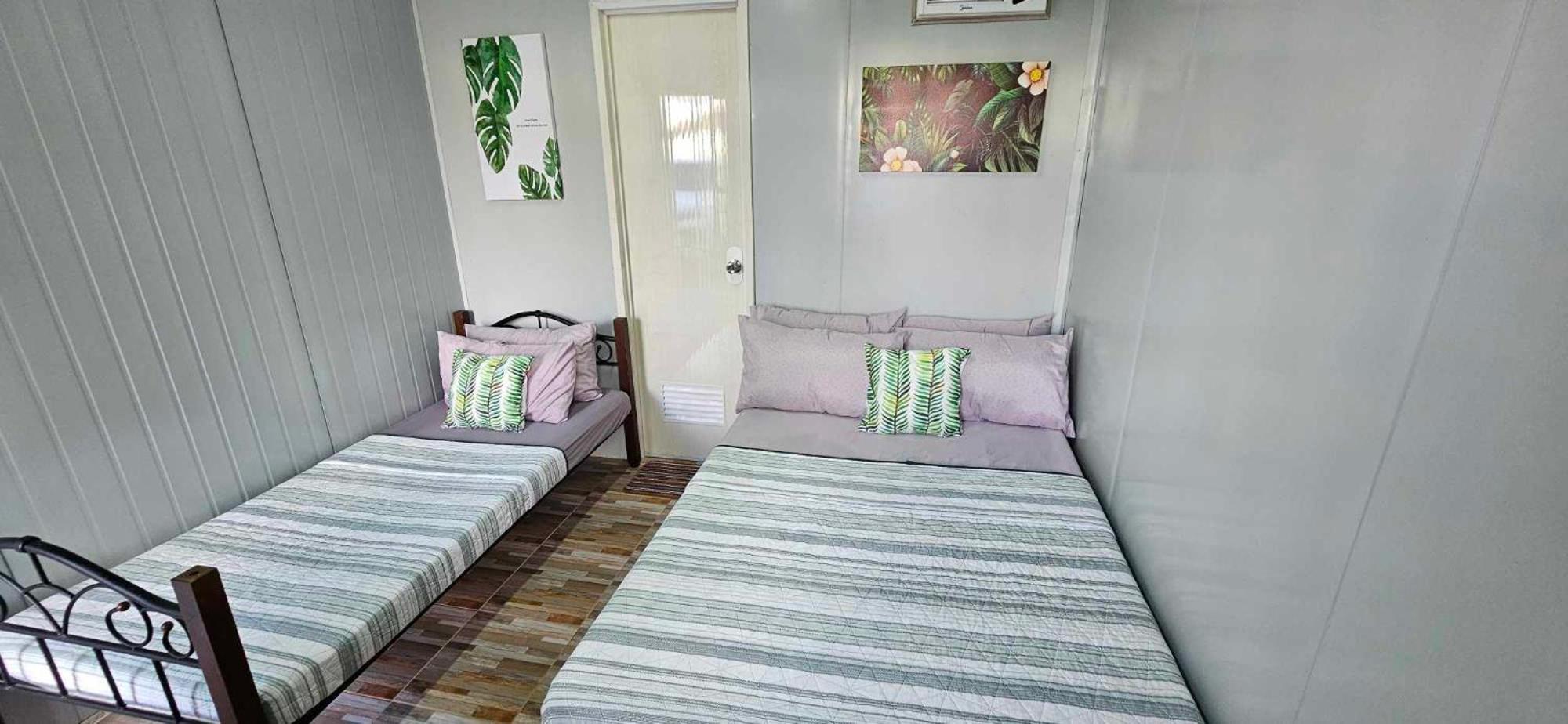 Olive Hostel Roxas City Exterior photo