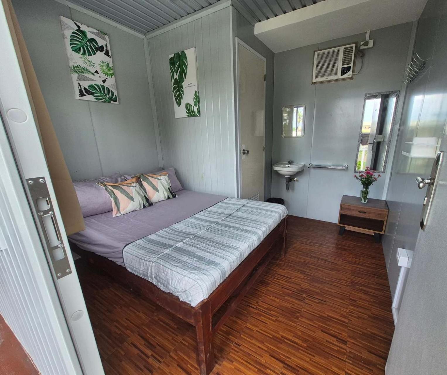 Olive Hostel Roxas City Exterior photo